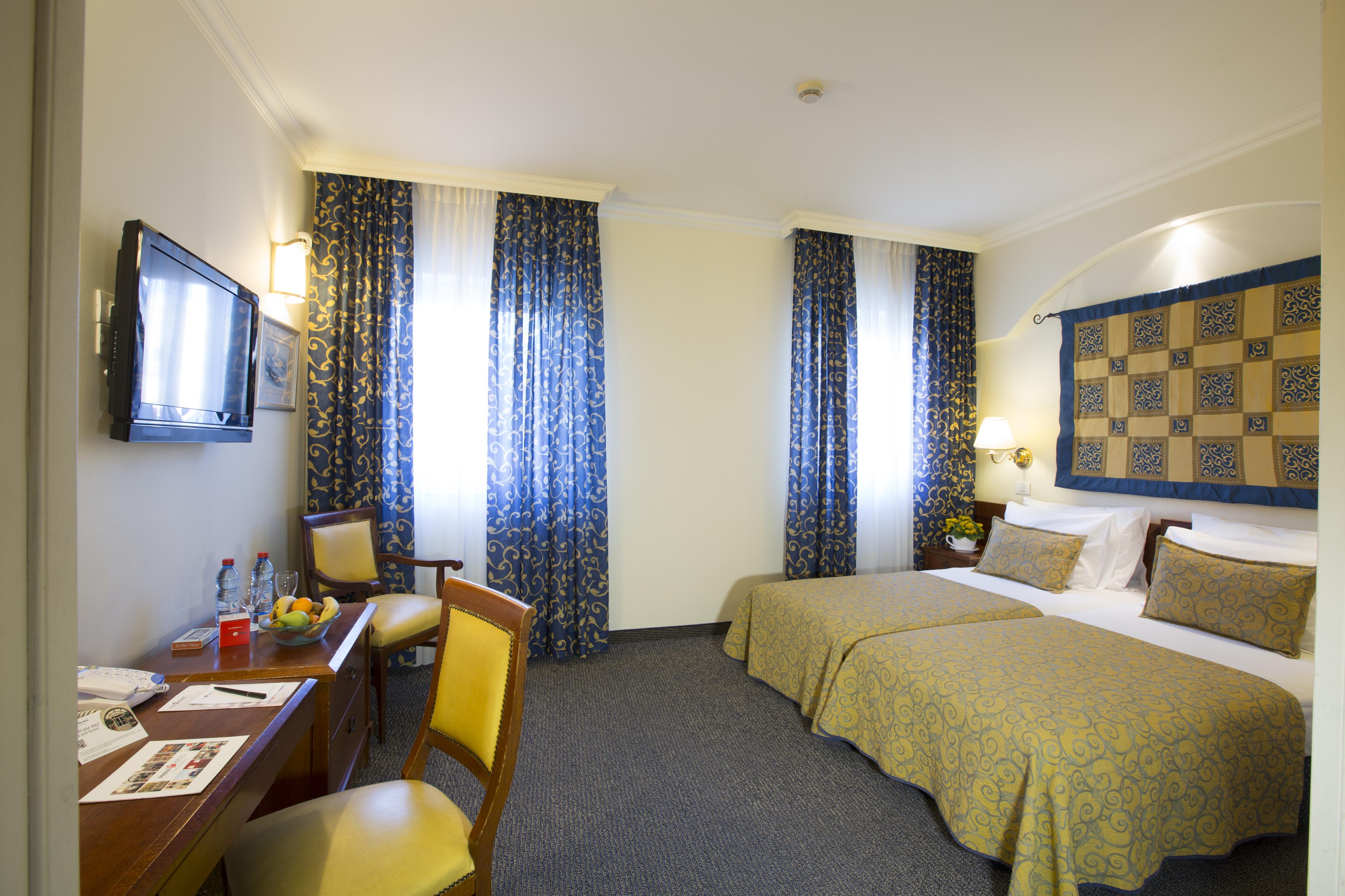 Prima Palace Hotel Иерусалим Экстерьер фото